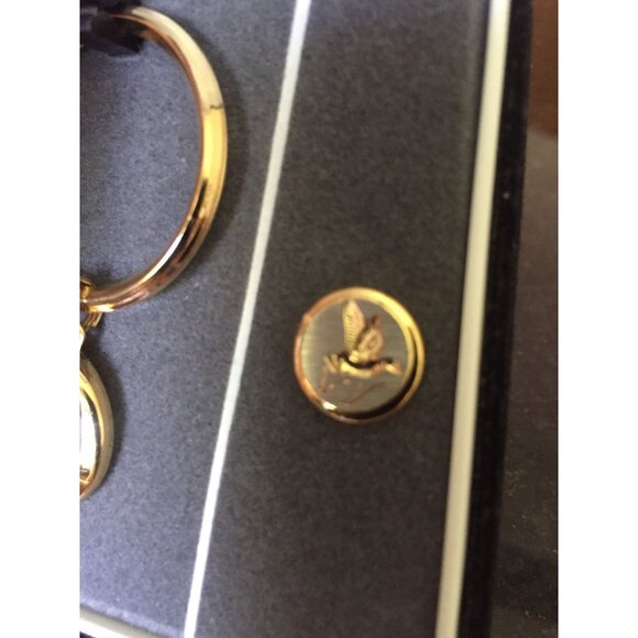 Vtg World’s Greatest Hunter Duck Keychain & Tie Pin Lapel Pin Gold Silver Metal - Picture 5 of 7